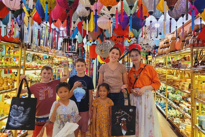 1-Hour Lantern Making Class in Hoi An - Bringing Your Lantern Home Without Stress