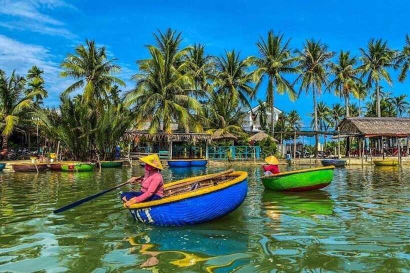 40 Minutes - Basket Boat Ride in the Water Coconut forest - Where the Tour Starts: Vinh Dua Coffee Meeting Point