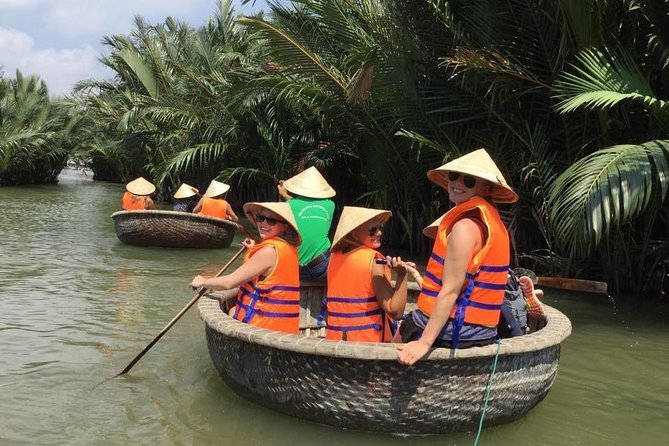 5-Hour Discovery Countryside by Cycling, Buffalo and Basket Boat - Hotel Pickup and Cycling the Narrow Roads Out to Cam Thanh