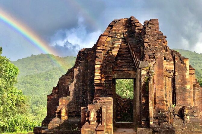 5 Hours Tour with Cruise in My Son Sanctuary Sunset , Vietnam - The Thu Bon Sunset Cruise Back to Hoi An: Dinner, Views, and Banh Mi