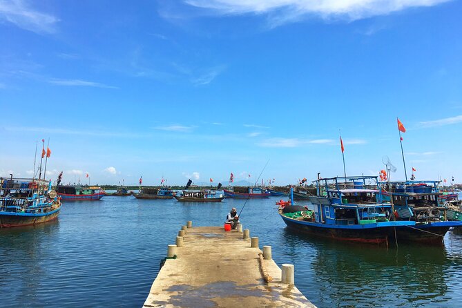 Authentic Hoi An: Explore Countryside with Locals - A local home for rice paper and noodles: watching, then making it yourself