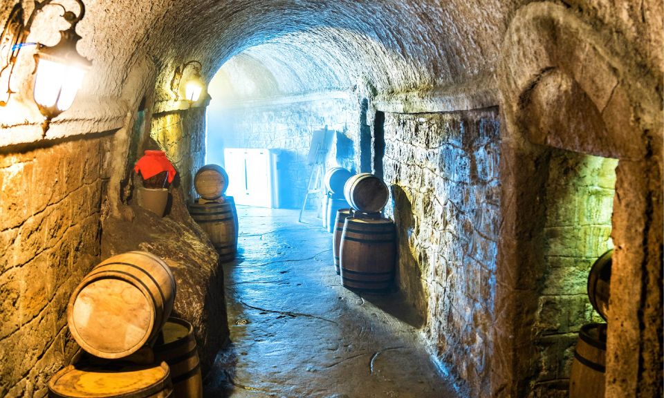 Ba Na Hills and Golden Bridge Private Tour - The large Buddha and what to do with the walking time
