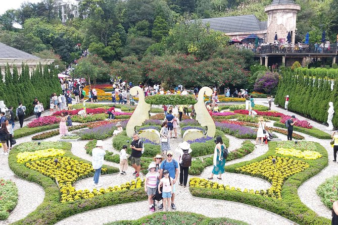 Ba Na Hills - Golden Bridge Group Tour - Cable car to Marseille Station: your best head start before the crowds