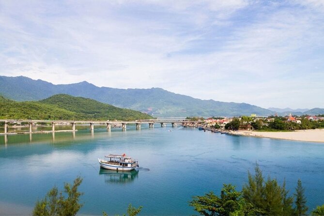 BaNa Hills with Golden Bridge 1 Day Tour from Hoi An/Da Nang - Lava Train and Fantasy Park: how to enjoy the rides without frying your legs