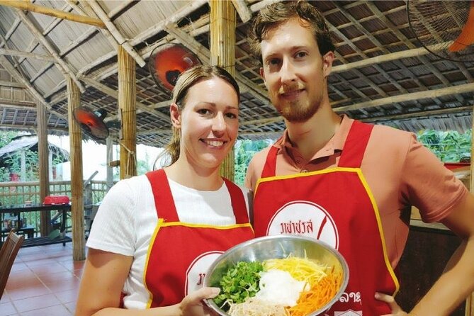 Basket Boat and Cooking Class Experience - What to wear and bring for a smooth day on the water