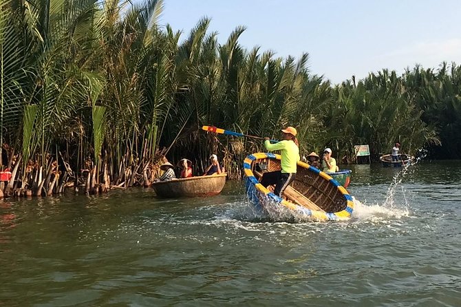 Basket Boat Ride and Old Town Walking Private Tour - Should you book this private basket boat + Old Town tour?