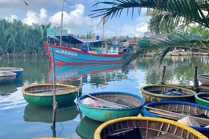 Basket Boat Riding at Bay May coconut village - Basket Boat Basics in Bay Mau Coconut Forest