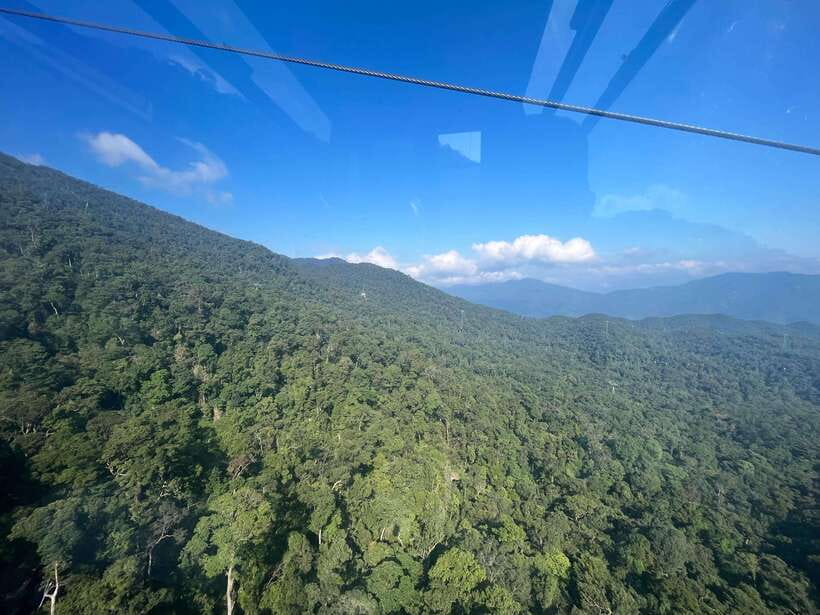 Best Tours/ Transfer to Bana Hills & Golden Bridge - Golden Bridge: How to Enjoy the Hand Bridge Like a Pro