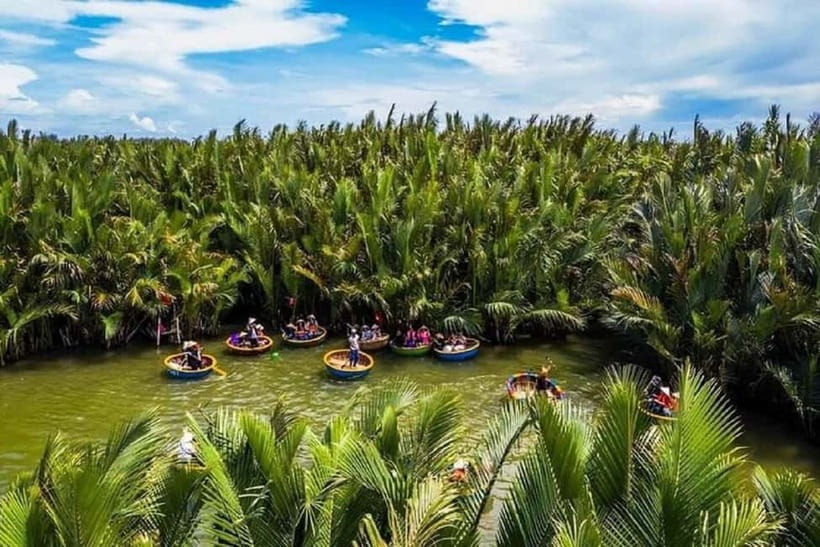 Buffaloe Riding/Ceramic/Cafe/Lantern Class/Basket Boat/Lunch - Cao Lau noodles lunch: a satisfying Hoi An reset
