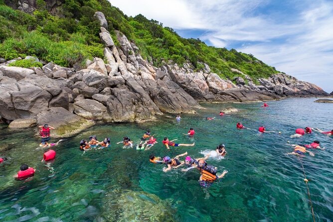 Cham Island Day Tour from Hoi An with Group tour - Au Thuyen, Hai Tang Pagoda, and the Ong Ngu whale temple