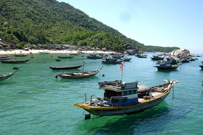 Cham Island Tour Snorkeling -Sunbathing - Nice Beach - Speedboat - Lunch with fresh seafood: good value, restaurant rules, and water