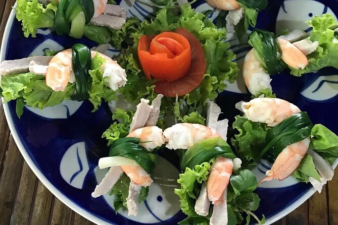 Cooking School from Hoi An/ Da Nang - Who Teaches You: English Support and Friendly Guidance (Lily, Lyn, Quan)