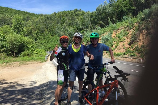 Cycle to Hue Via Hai Van Pass - Why Hai Van Pass feels like the main event