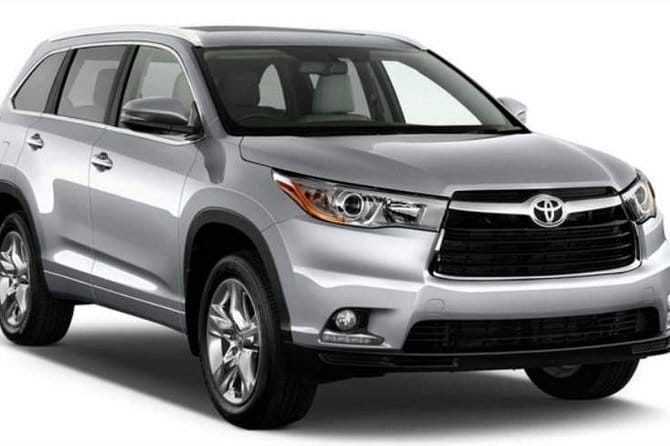 Da Nang Airport Arrival Or Departure By Private Car Transfers - Price and value: $11 per person, plus the fees to watch