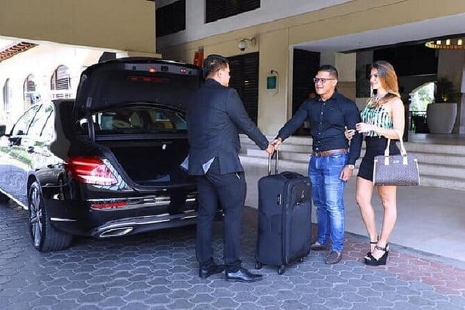 Da Nang Airport Arrival Or Departure By Private Car Transfers - The ride: private, air-conditioned, and built for up to 8 people