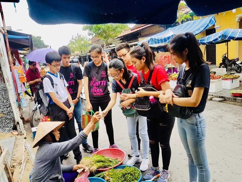 Da Nang/Hoi An: Market Tour, Basket Boat Ride, Cooking Class - Who should book this tour (and who might not)
