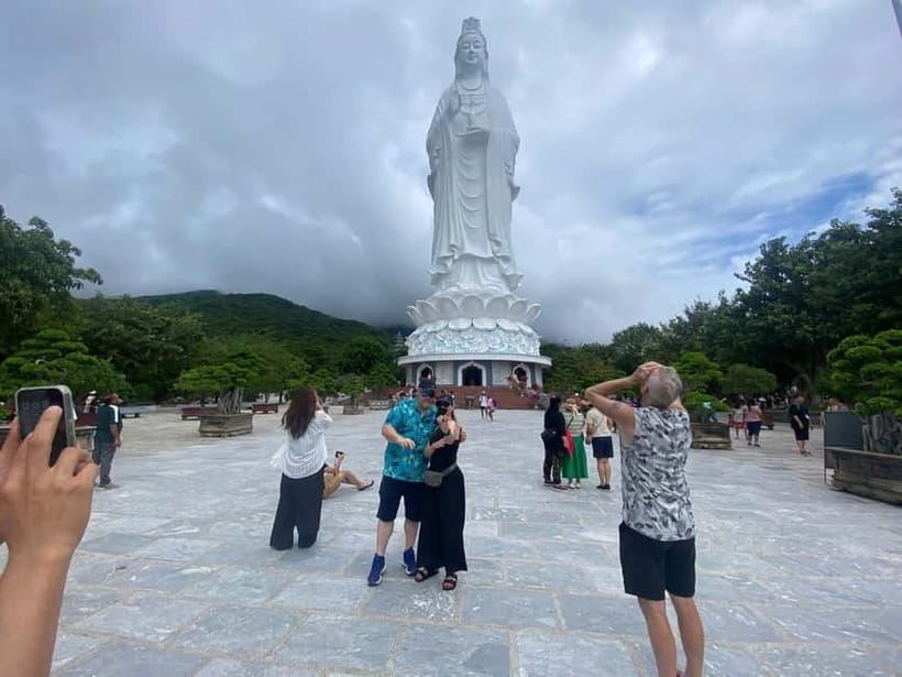 Da Nang/Hoian: Marble Mountain, Am Phu Cave, Monkey Mountain - Am Phu Cave: Hell Cave Themes, Buddhist Sculptures, and Photo Angles