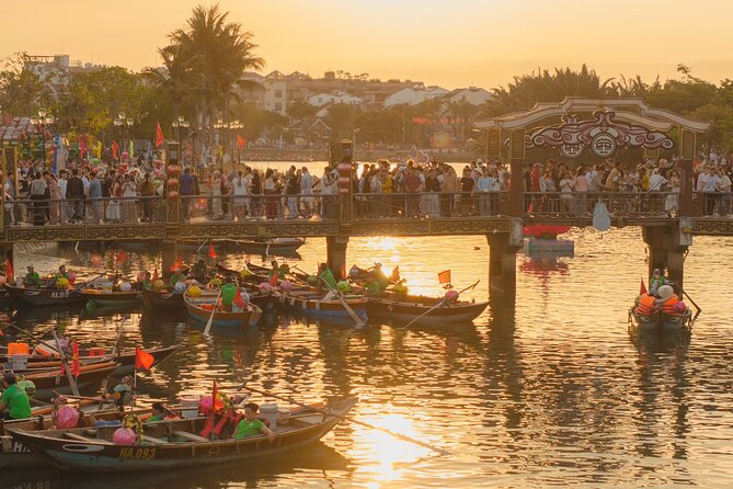 Discover Hoi An by Bamboo Basket and Lantern Boat - FAQ