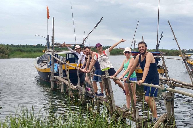 Discover The Hidden Charm Of Hoi An’s Countryside On A Bike Tour - Kim Bong Carpentry Village: Where Rice Paper Noodles and Mats Enter the Story