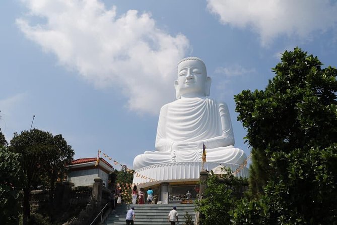 Early morning Ba Na Hills with the Golden Hand Bridge - Private Tour - Golden Bridge: what to expect on the “giant hands” stretch