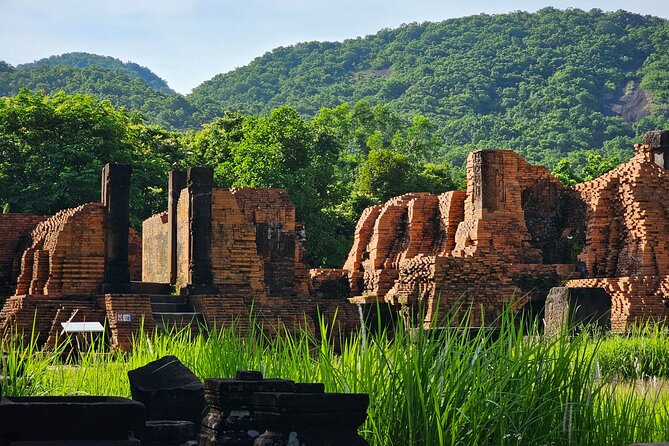 Early Morning My Son Sanctuary Trip w. Champa Food & Coffee - What to bring (and how to handle rain) for an outdoor morning