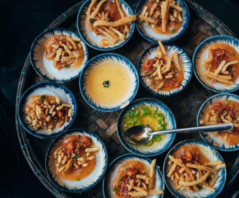 Eat Like a Local – Hoi An Evening Food Tour - Lantern-Lit Dessert and Herbal Drink: The Ending You’ll Thank Yourself For