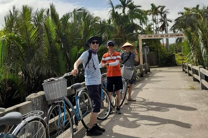 Eco Basket Boat By Bicycle and Vietnamese Set Menu - Stop 2: Eco-Village Cam Thanh and the Bamboo Basket Boat Ride