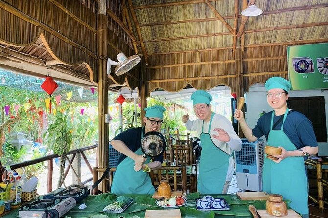 Experience Hoi An Vegetarian Cooking Class with Basket Boat Ride - The Market Stop That Actually Helps You Cook