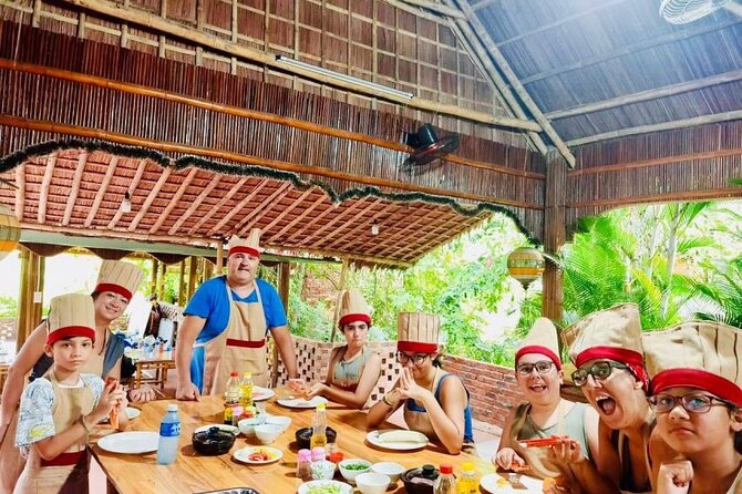 Experience Local Market and Boat Ride with Cooking Class - Should you book this Cam Thanh Family Tours experience?