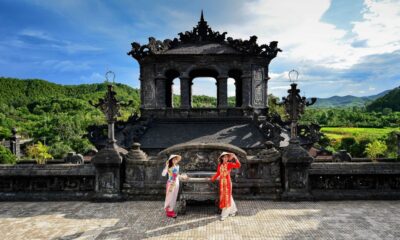From Hoi An: Hue Imperial City and Hai Van Pass Tour - Khai Dinh Tomb: an emperor’s palace, not a typical grave