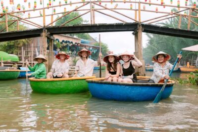 From Hoi An: Market Tour, Basket Boat Ride and Cooking Class - Meeting at the Ivegan shop area and getting oriented