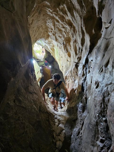 From Hoi An: My Son Sanctuary & Marble Mountains Guided Tour - Choosing Your Start Time: My Son First vs Marble Mountains First