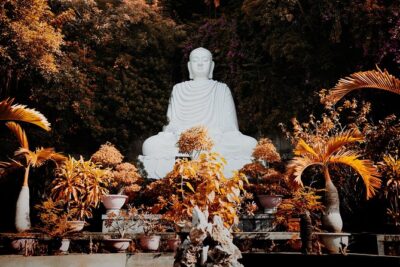 Half day Marble Mountain and Linh Ung Pagoda Tour - The guide, the group size, and why service matters here