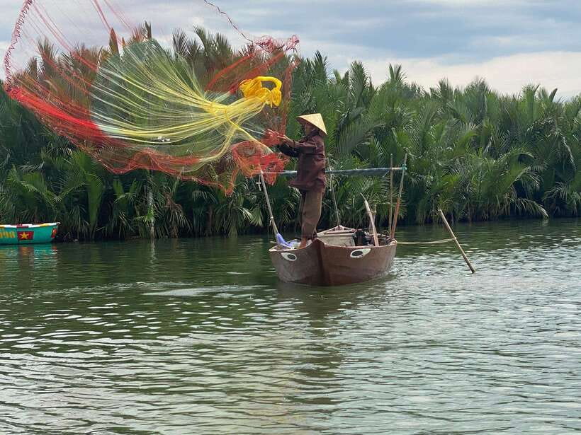 Hoi An Ancient Town & Coconut Village Basket Boat Tour - Should You Book This Hoi An and Coconut Village Basket Boat Tour?