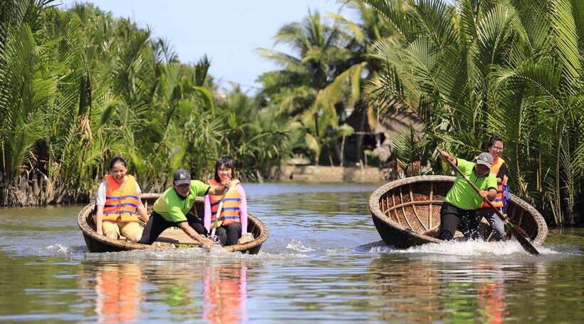 Hoi An Ancient Town & Coconut Village Basket Boat Tour - Cam Thanh Coconut Forest Basket Boat: Crab Fishing and Real Fisher Life