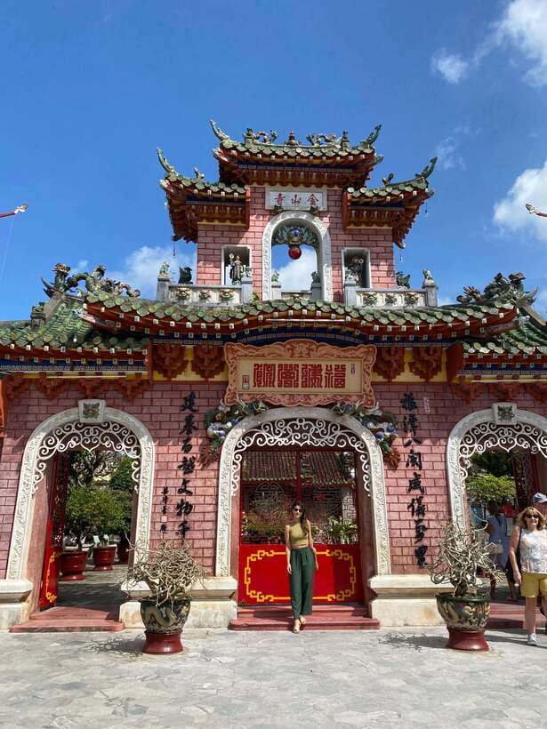 Hoi An Ancient Town - Walking Tour with Local Guide - Kazik Park Break: Crowd Control and a Quick Reset