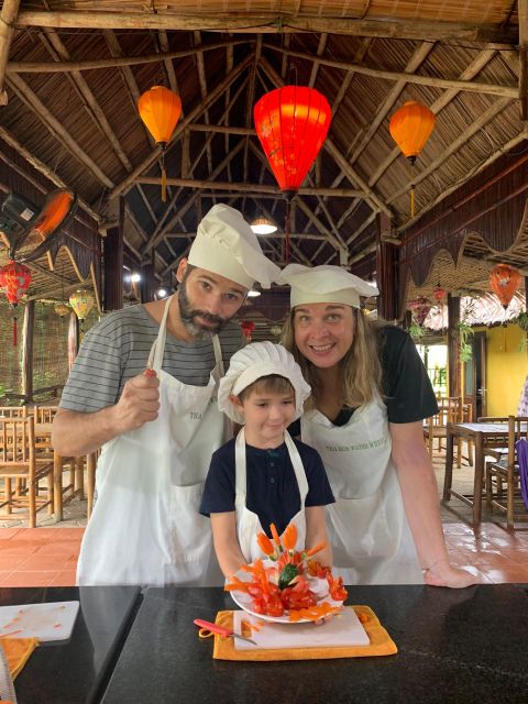 Hoi An: Authentic Cooking class in organic Herb Village - From Your Hotel to the Local Market in Water Wheel Hands