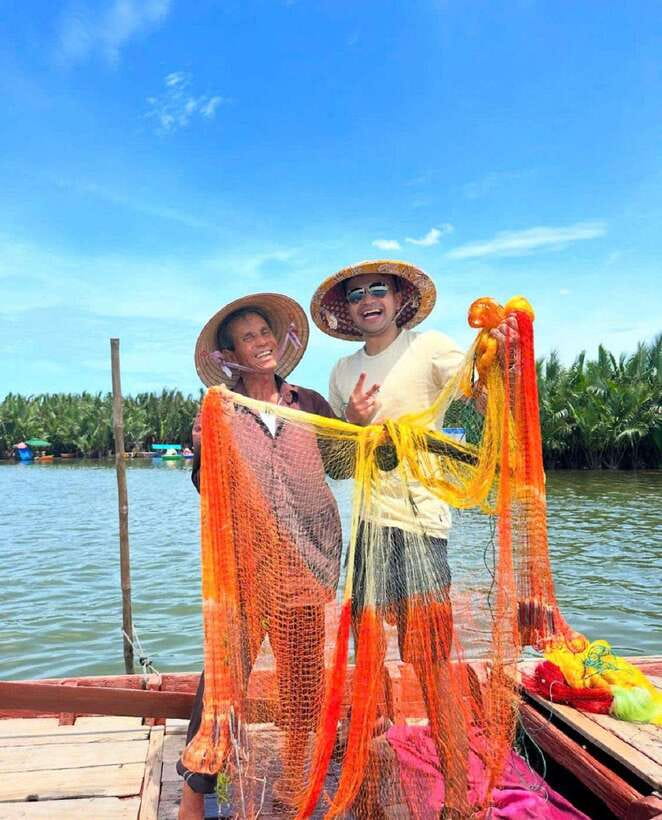 Hoi An: Basket Boat Ride in the BẢY MẪU Coconut Forest - Why the Bảy Mẫu Coconut Forest Ride Feels Like a Local Interruption