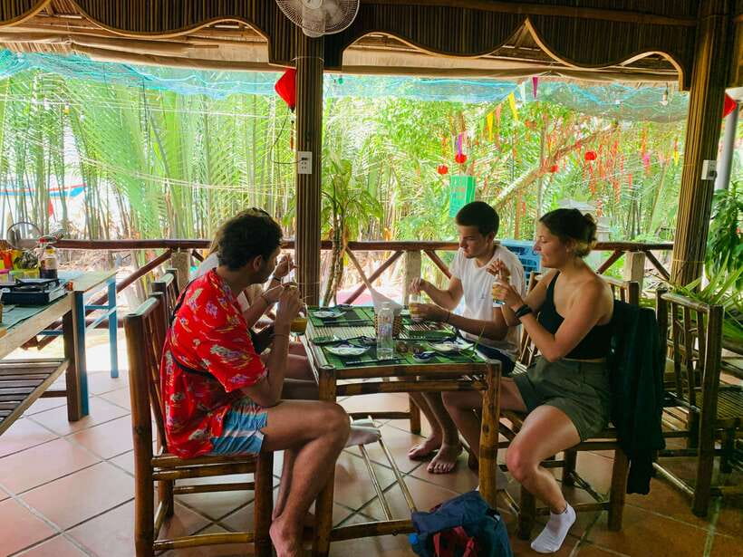 Hoi An: Basket Boat Riding at Bay mau coconut village - Spinning basket boats: the paid extra and how to handle it