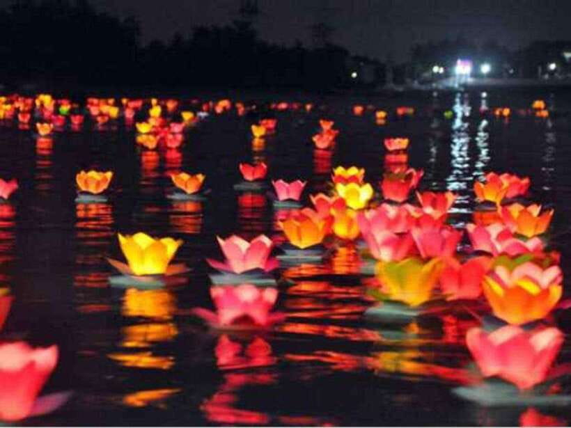 Hoi An: Basket Boat Tour by River Boat and Lantern Release - Photo stop, visit, sightseeing, and the traditional dance moment