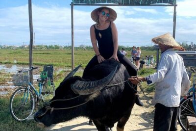 Hoi An bicycle tour to beautiful countryside - Farm-Work Time at Tra Que: Hoeing, Transplanting, and Riverweed