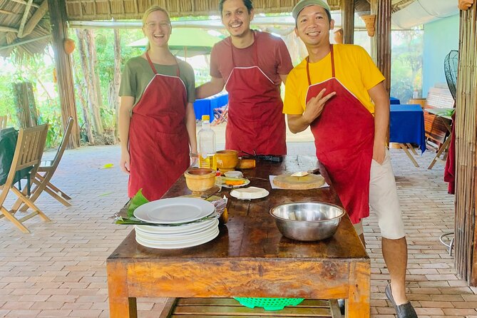 Hoi An bicycle tour to beautiful countryside - Water Buffalo Moments and How the Countryside Really Feels