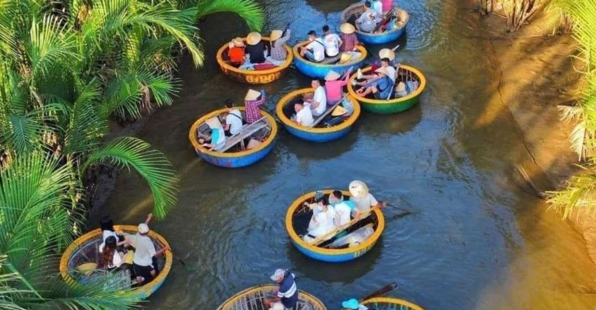 Hoi An : Cam Thanh Basket Boat Riding W Two-way Transfers - Catching crabs and returning to the fishermans house