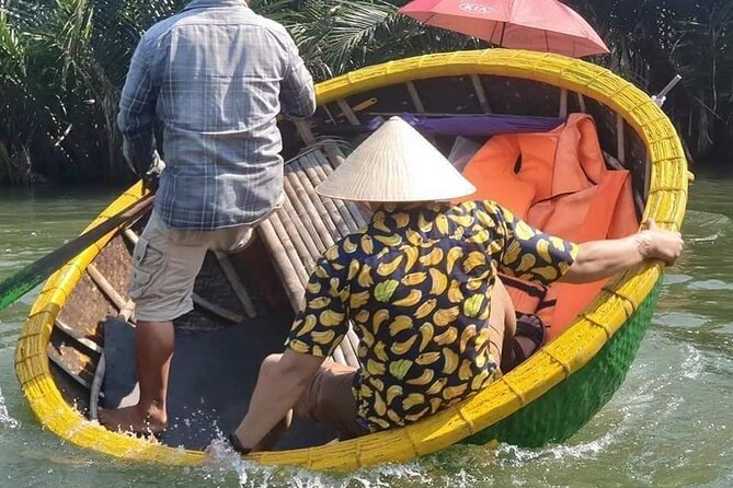 Hoi An Ceramic/Pottery/Lantern Making Class Cafe & Basket Boat - Stop 2: Bay Mau coconut forest and bamboo basket/coracle boat fishing