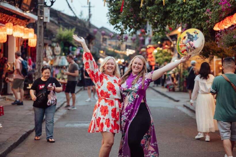 Hoi An City Tour - Boat Ride & Release Lantern: HoiAn/DaNang - Lantern Street and the Hoai River Release Boat Ride