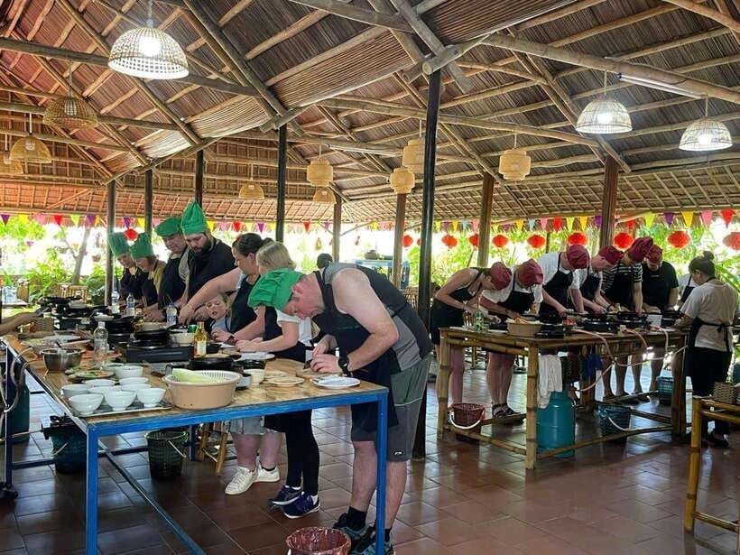Hoi An: Cooking Class, Crab Fishing-Basket Boat, Market Tour - Cam Thanh coconut forest: basket boats with real local rhythm