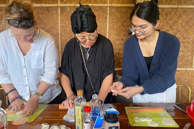 Hoi An Cooking Class - Traditional Chinese Dumpling - Stepping Into Bồng Farm’s Calm, Bamboo-Roof World