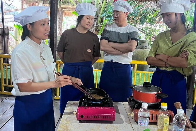 Hoi An Cooking Class with Local Chef - What You’ll Cook: Bánh Xèo, Papaya Salad, and More