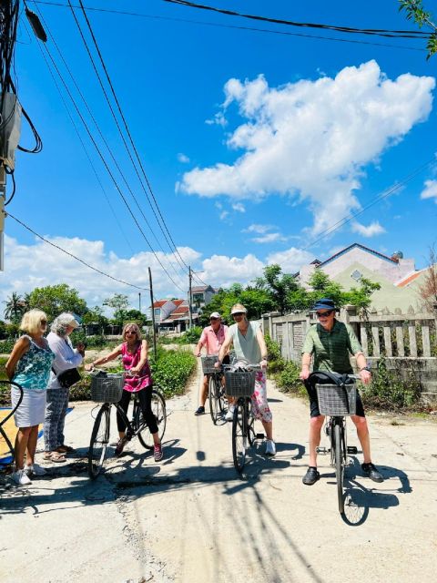 Hoi An Countryside Bike Tour & Basket Boat Ride - Lunch or dinner at the center of the experience