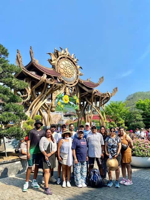 Hoi An/Da Nang: Private Car to BaNa Hills - Golden Bridge - Photo tips that work at Golden Bridge and beyond
